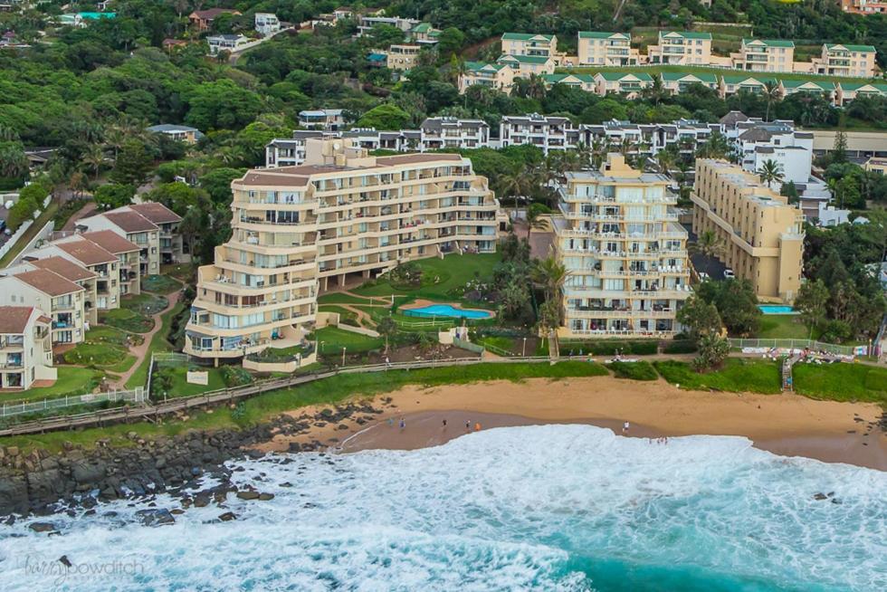 Sands Beach Breaks Luxury Beach Front Баллито Экстерьер фото