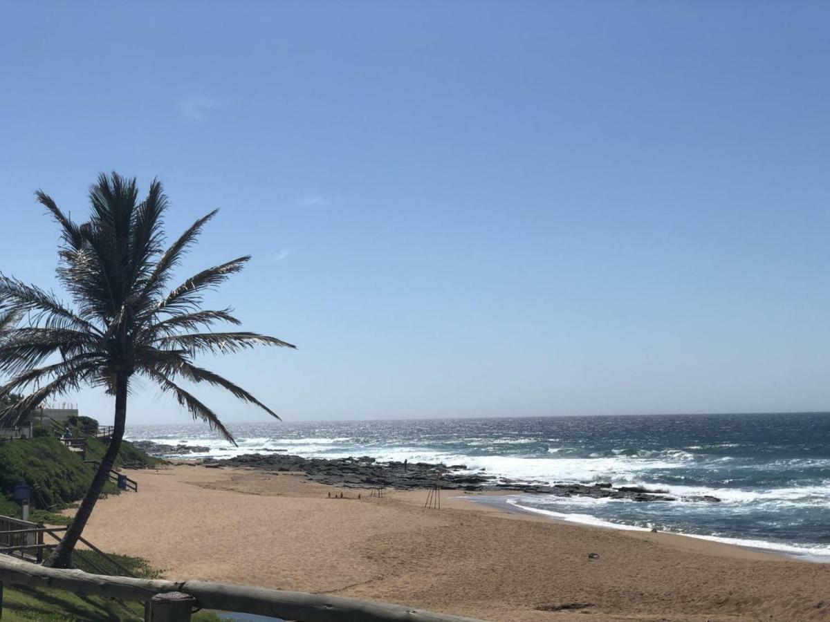 Sands Beach Breaks Luxury Beach Front Баллито Экстерьер фото